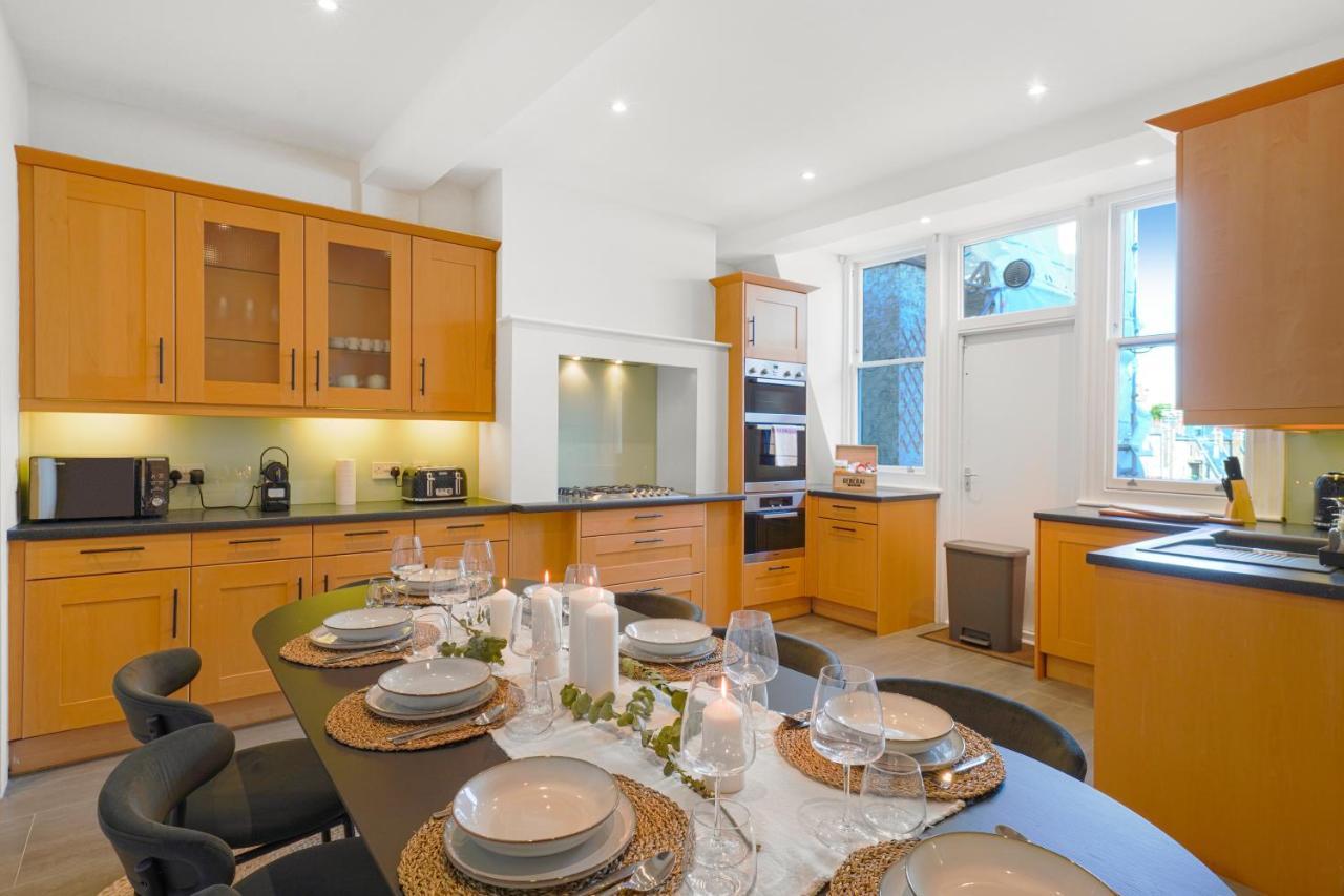 Spacious And Modern 4 Beds Home In Kensington Λονδίνο Εξωτερικό φωτογραφία