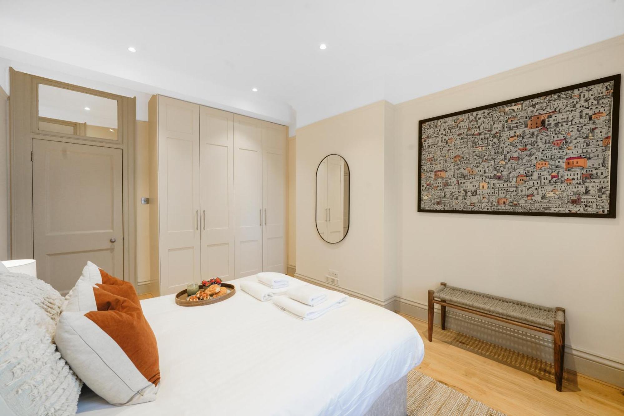 Spacious And Modern 4 Beds Home In Kensington Λονδίνο Εξωτερικό φωτογραφία