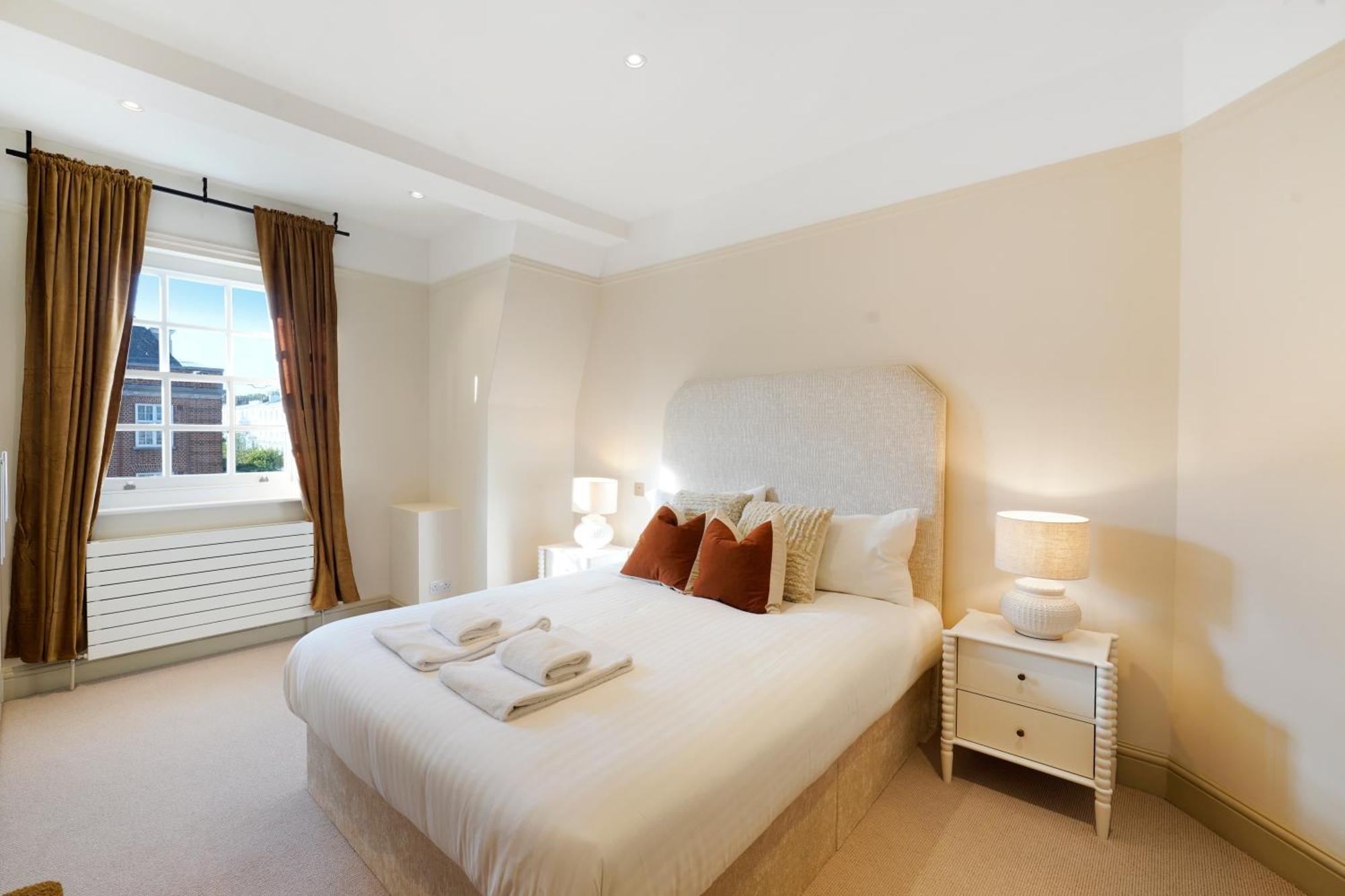 Spacious And Modern 4 Beds Home In Kensington Λονδίνο Εξωτερικό φωτογραφία