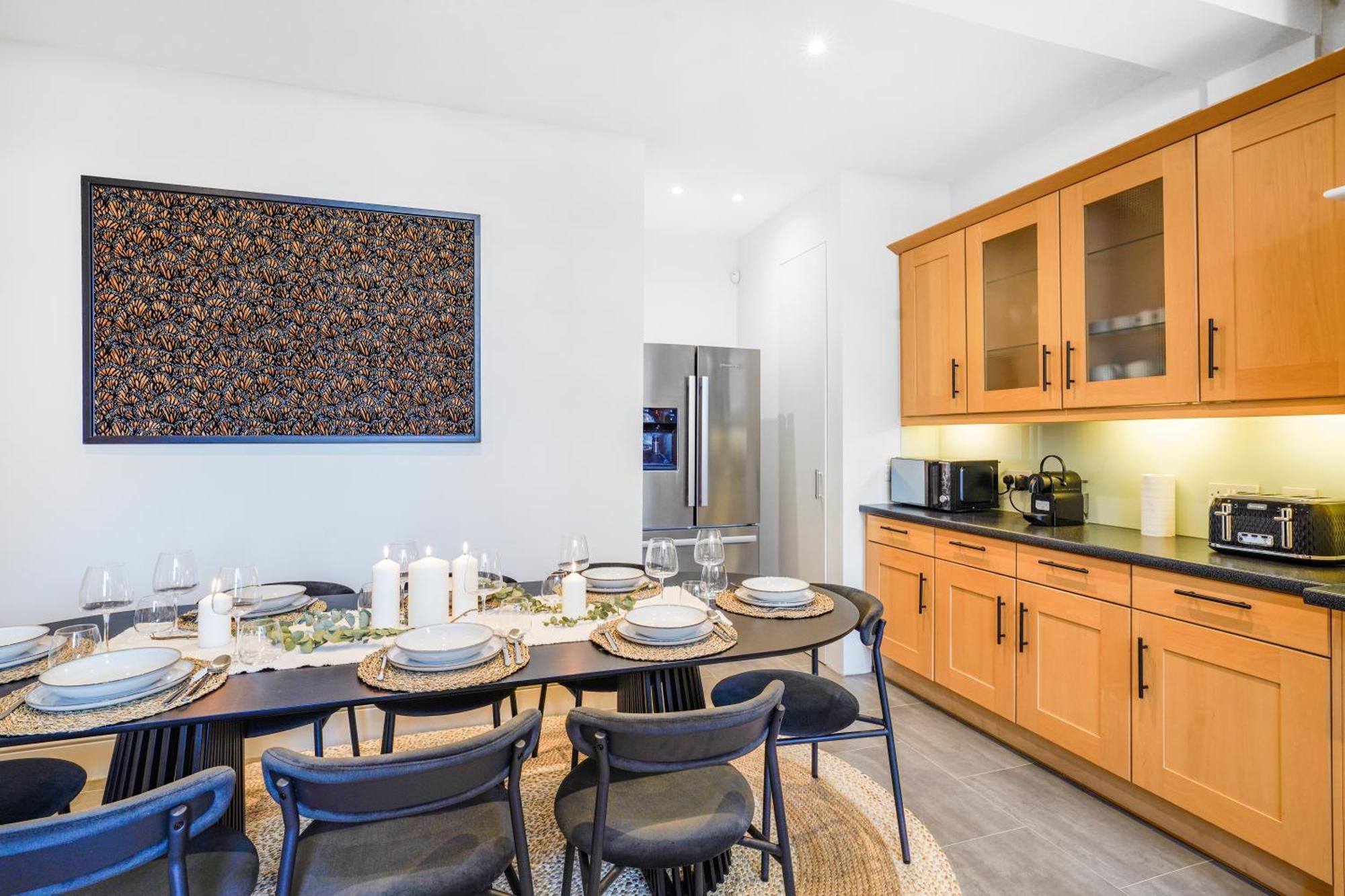 Spacious And Modern 4 Beds Home In Kensington Λονδίνο Εξωτερικό φωτογραφία
